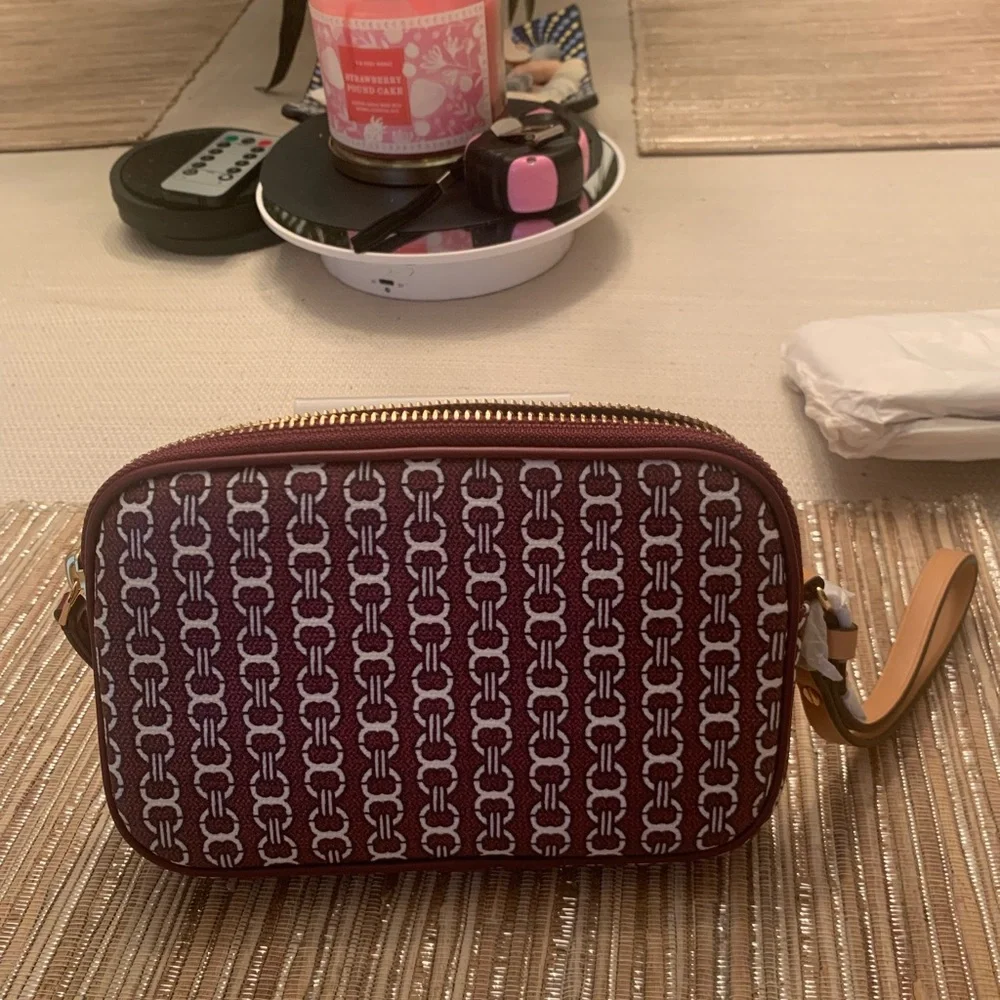 NWOT Tory Burch burgandy Gemini wristley - Picture 4 of 8